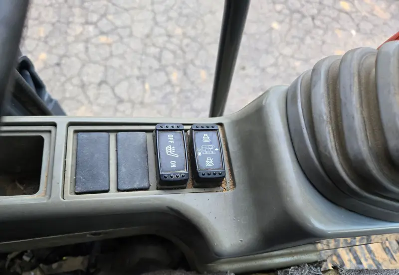 2014 John Deere 210G LC photo 53