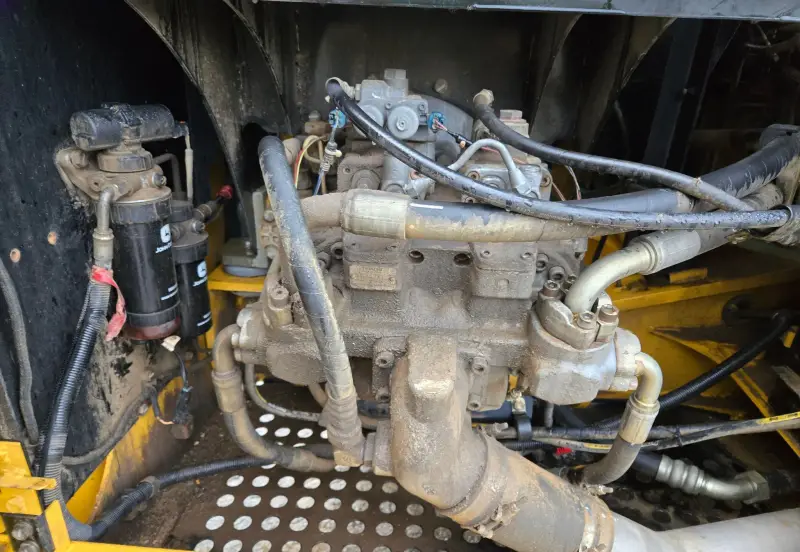 2014 John Deere 210G LC photo 58