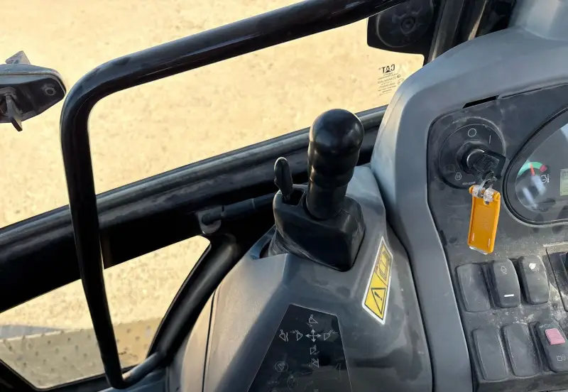 2019 Caterpillar 420F2 IT photo 61