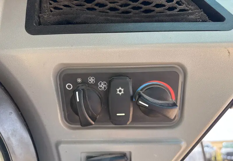 2024 Caterpillar 299D3 photo 31