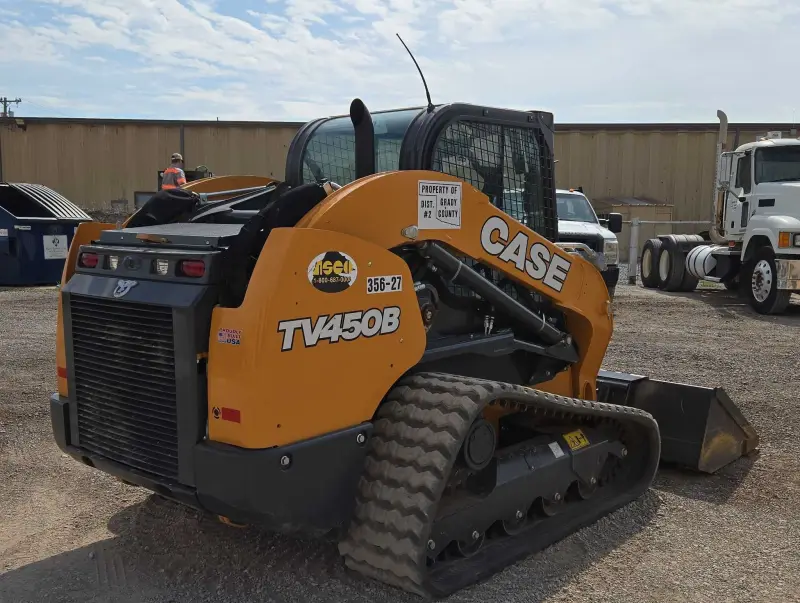 2023 Case TV450B photo 5