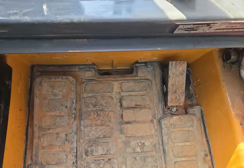 2023 Case TV450B photo 34