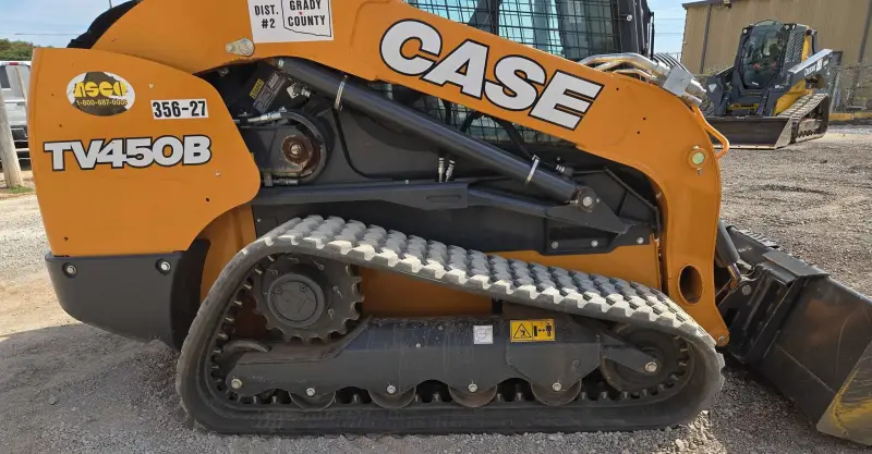 2023 Case TV450B photo 63