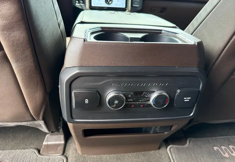 2024 Ford Expedition King Ranch photo 50