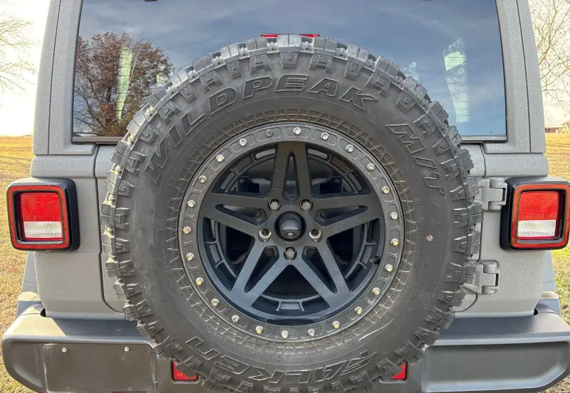 2021 Jeep Wrangler photo 85