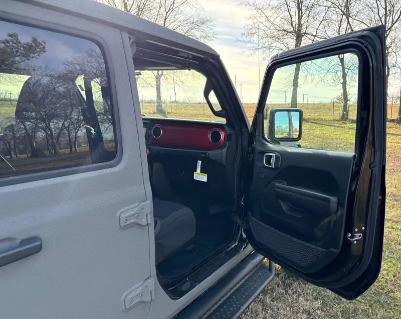 2021 Jeep Wrangler photo 49