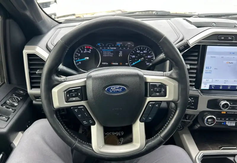 2022 Ford F250 Super Duty photo 23