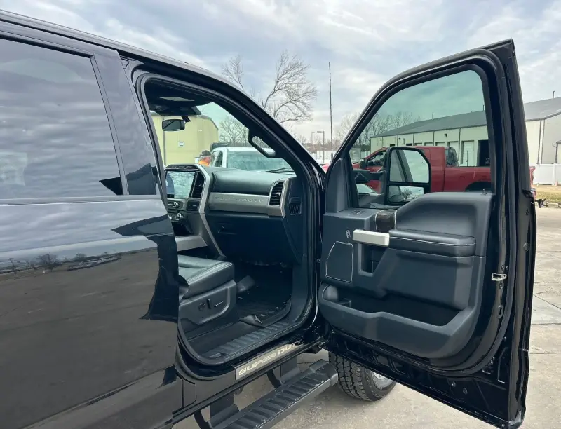 2022 Ford F250 Super Duty photo 30