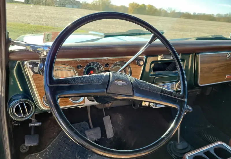 1972 Chevrolet C20 Super Custom Camper photo 27