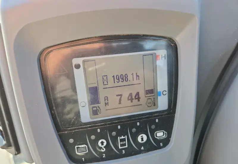 2020 Kubota KX080-4S2 photo 82