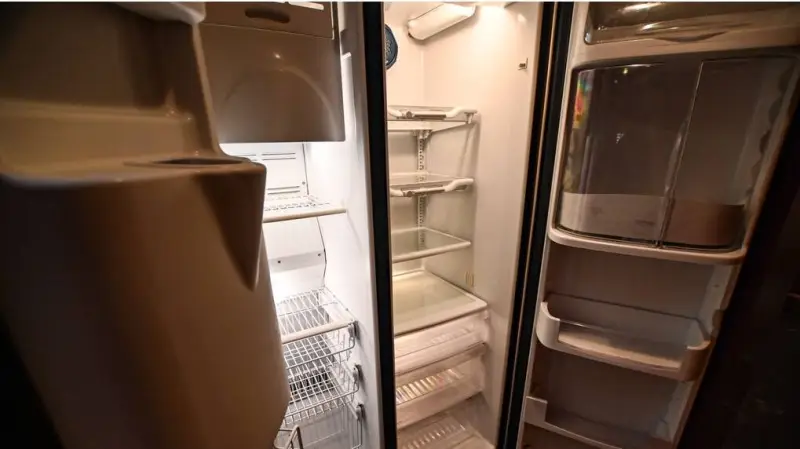 2008 Holiday Rambler Navigator 45 Bismarck IV photo 20