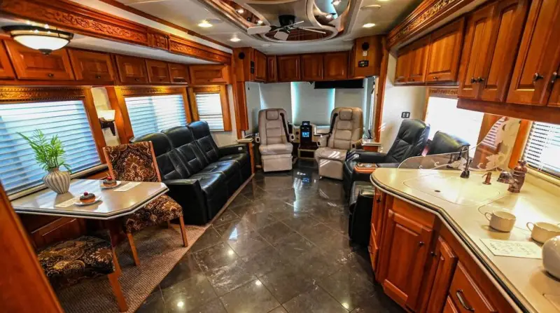 2008 Holiday Rambler Navigator 45 Bismarck IV photo 10