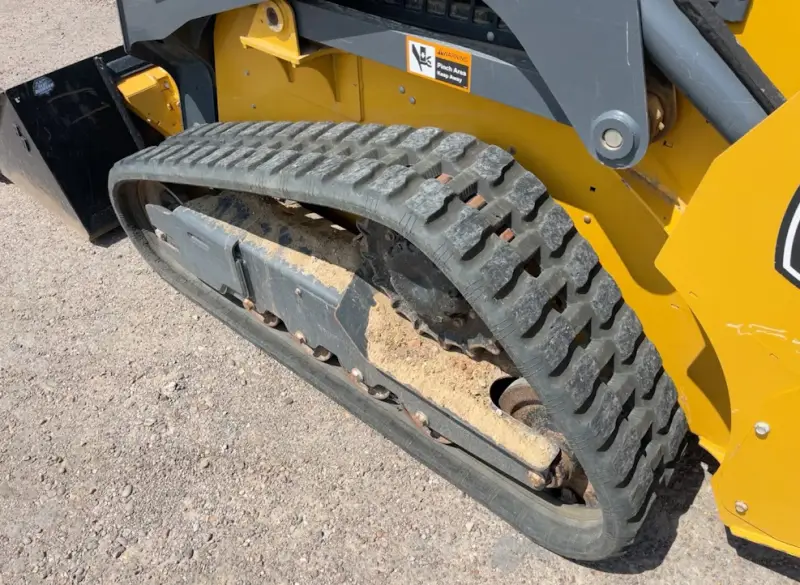 2022 John Deere 317G photo 21