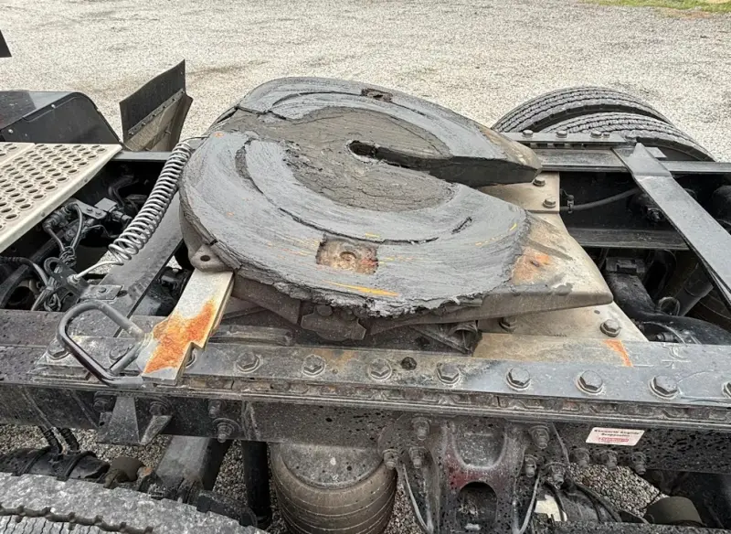 2023 Kenworth T680 photo 9