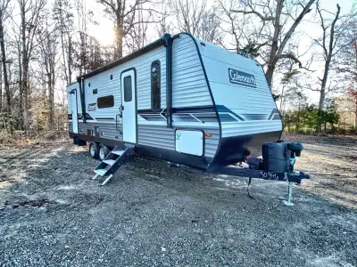 2022 Dutchmen Coleman Lantern 263BH