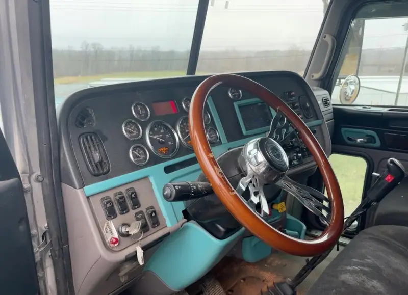 2019 Peterbilt 389 Cummins photo 20