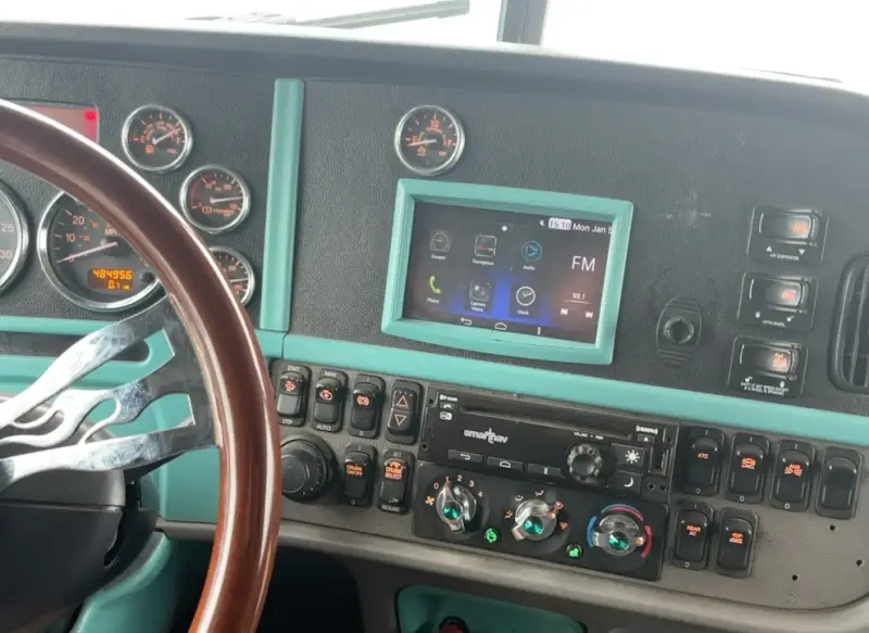 2019 Peterbilt 389 Cummins photo 22